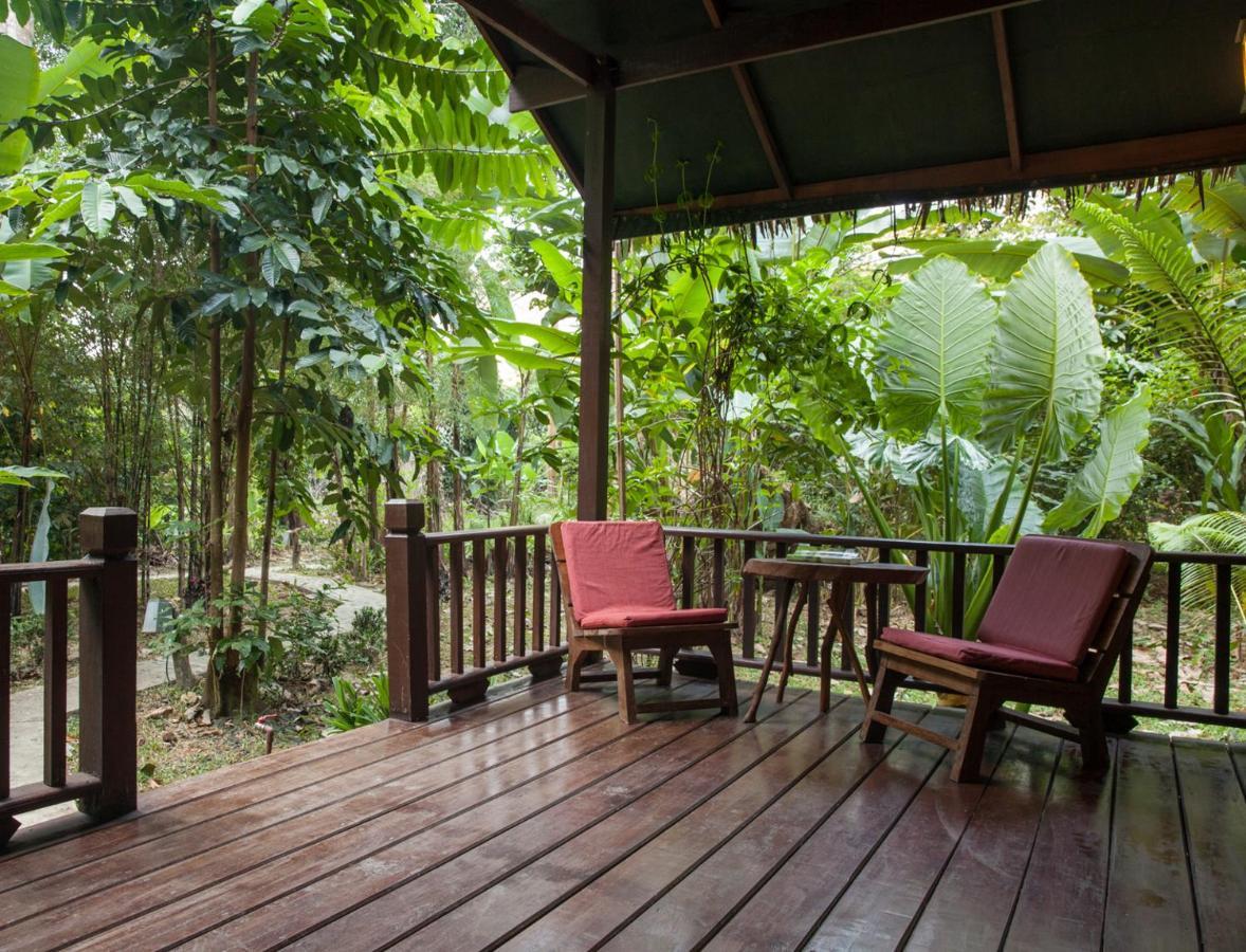Hotel Our Jungle House Khao Sok National Park Esterno foto
