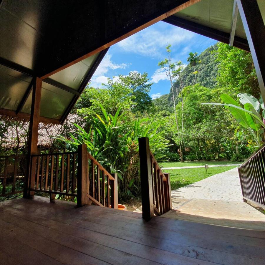 Hotel Our Jungle House Khao Sok National Park Esterno foto